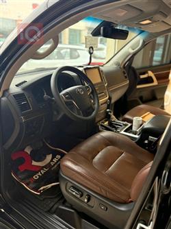 تويوتا لاندكروزر